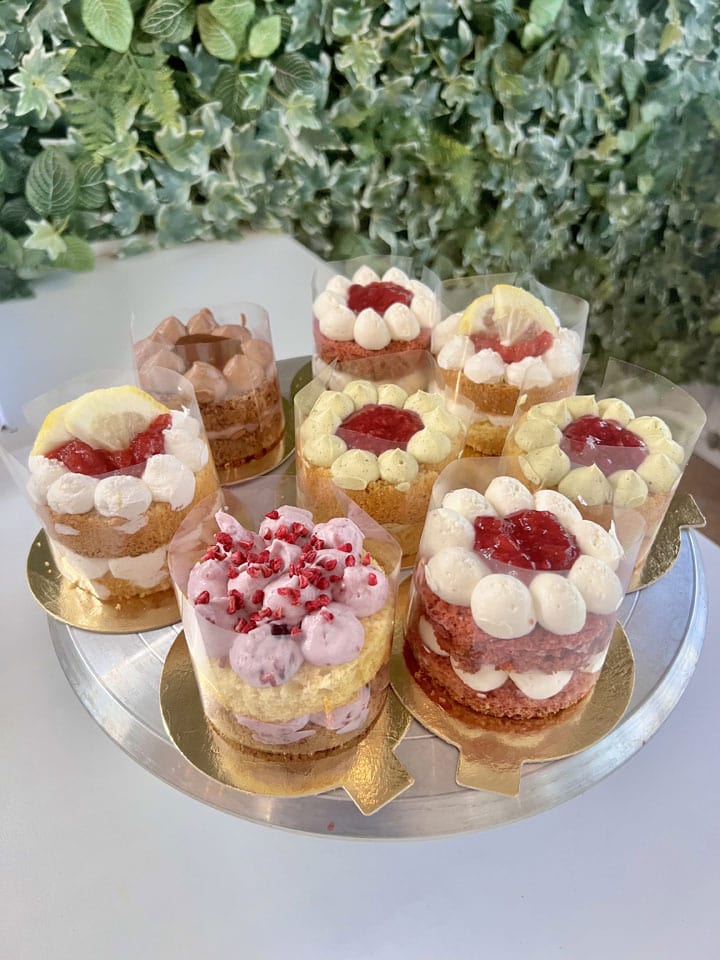 Esküvői torta kostoló